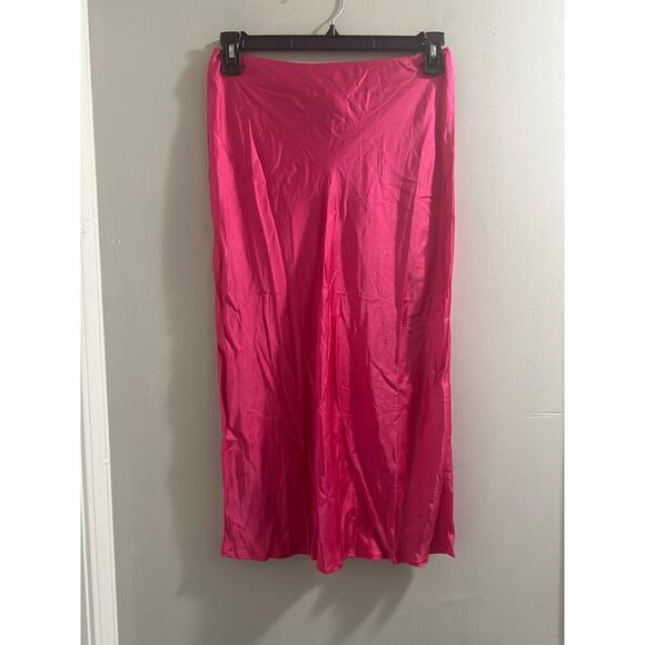 Frank & Oak The Satin Maxi Skirt in Fuchsia Size Medium New - Picture 2 of 6